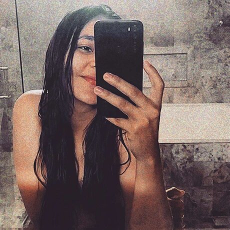 Foto desnuda filtrada de OnlyFans de Karol Lpez