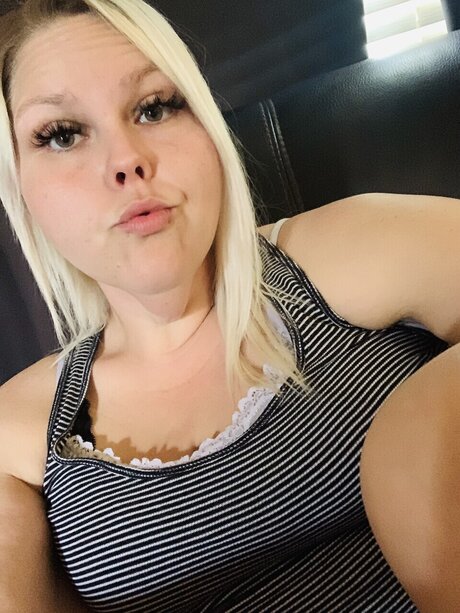 Foto desnuda filtrada de OnlyFans de Autumn Nicoleeee
