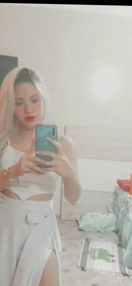 Foto desnuda filtrada de OnlyFans de Estefaany Lara