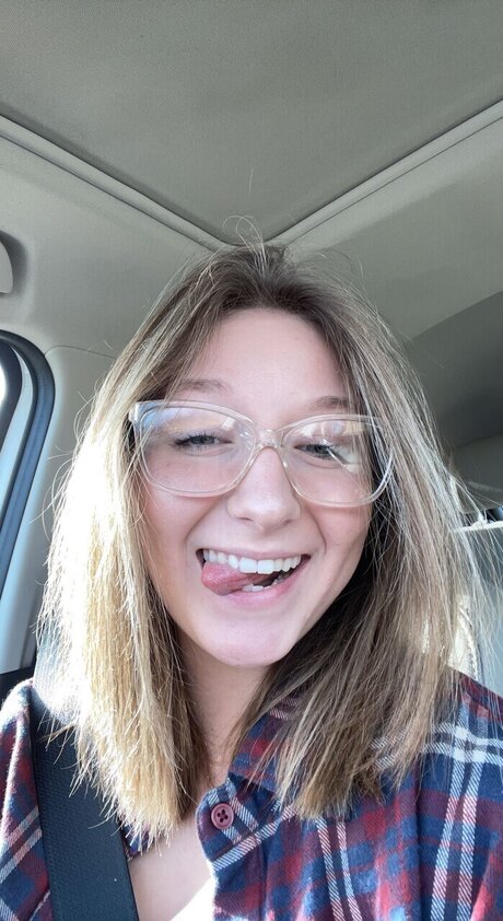 Foto desnuda filtrada de OnlyFans de Kara Willard