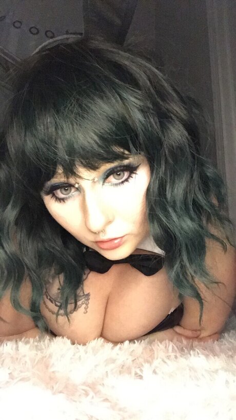Foto desnuda filtrada de OnlyFans de Badbunny  Vip