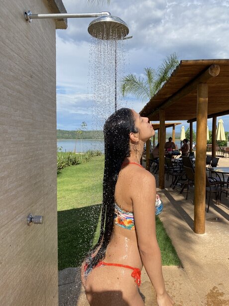 Foto desnuda filtrada de OnlyFans de Angela Salles