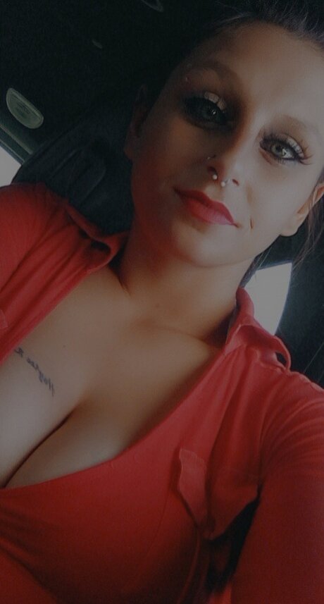 Foto desnuda filtrada de OnlyFans de Destiny Farve