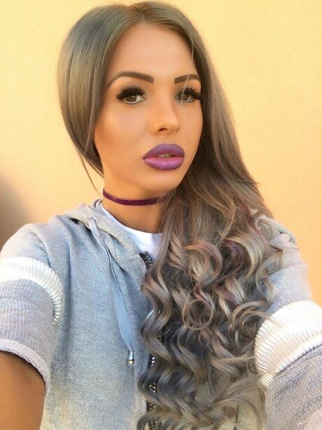 Foto desnuda filtrada de OnlyFans de Simona Petrus