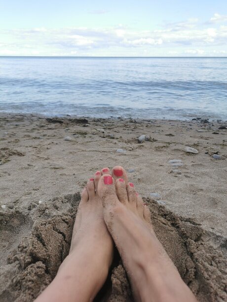 Feetique