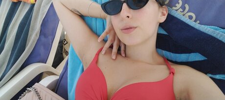Foto desnuda filtrada de OnlyFans de Shona