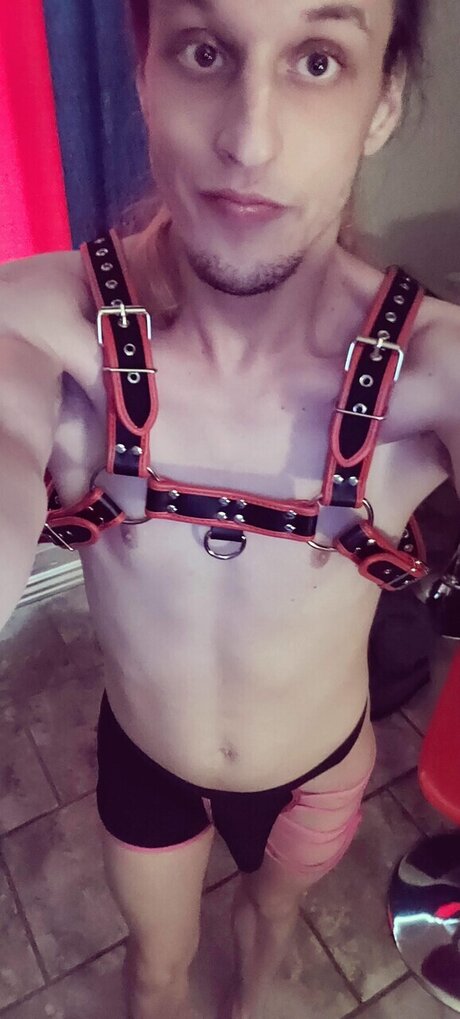 Foto desnuda filtrada de OnlyFans de Jeffrey Raye