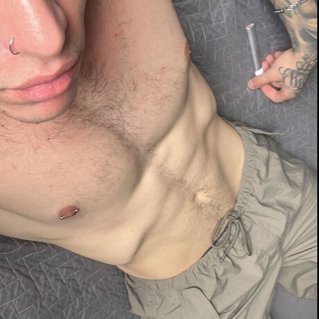 Foto desnuda filtrada de OnlyFans de Santi M
