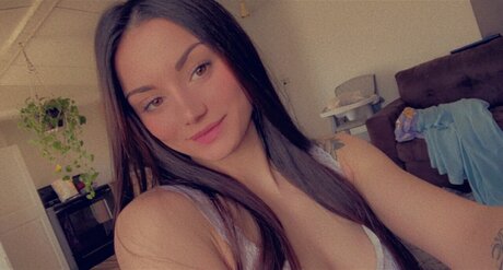 Foto desnuda filtrada de OnlyFans de Lilmama
