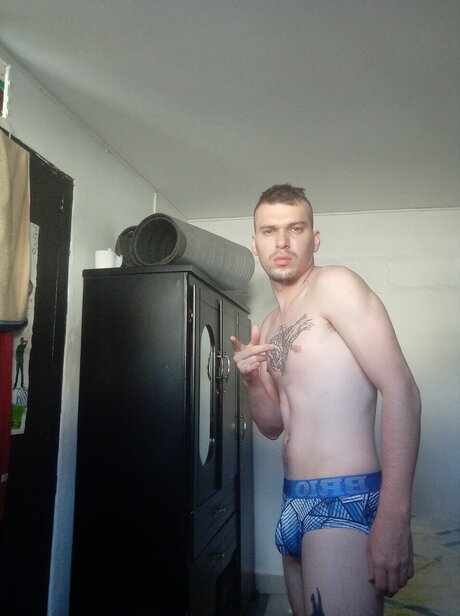 Foto desnuda filtrada de OnlyFans de Alvaro Aza