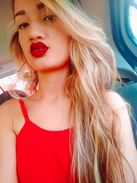 Foto desnuda filtrada de OnlyFans de Paola