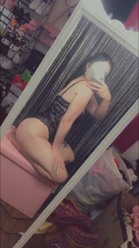 Foto desnuda filtrada de OnlyFans de Nicole