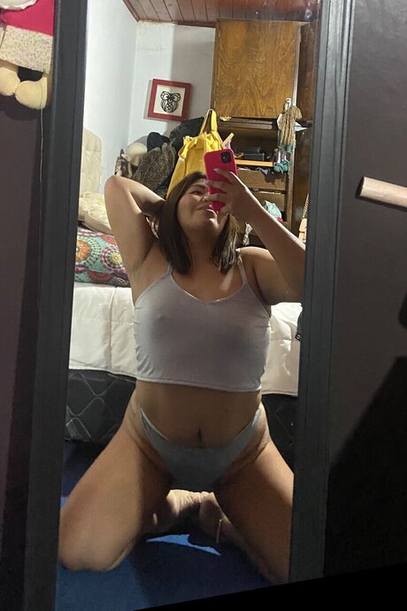 Foto desnuda filtrada de OnlyFans de Magalie Free Account