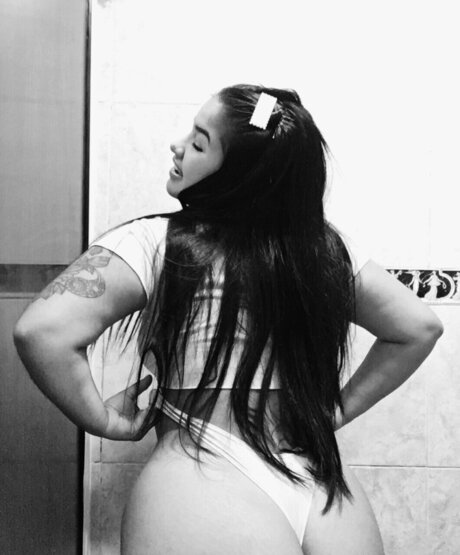 Foto desnuda filtrada de OnlyFans de Scarlett 
