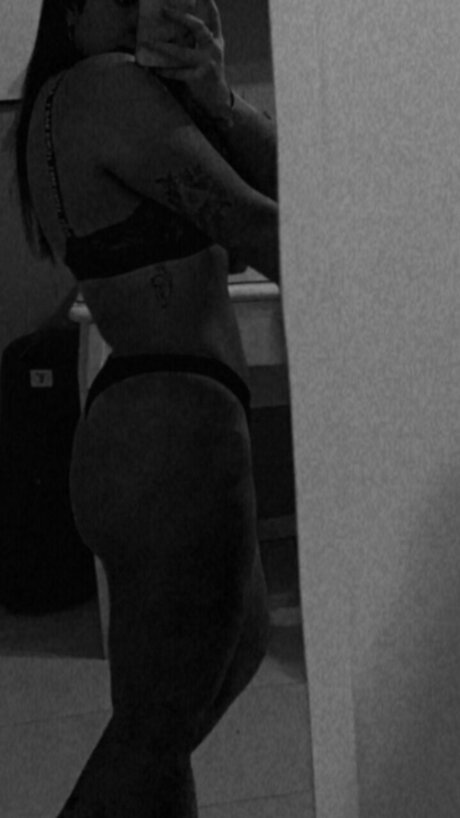 Foto desnuda filtrada de OnlyFans de Carolina