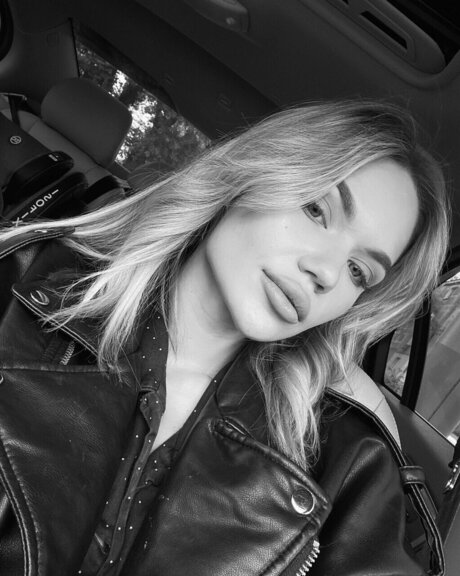 Foto desnuda filtrada de OnlyFans de Alice