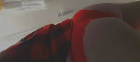 Foto desnuda filtrada de OnlyFans de Louuu