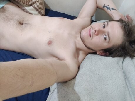 Foto desnuda filtrada de OnlyFans de Tomfanonly