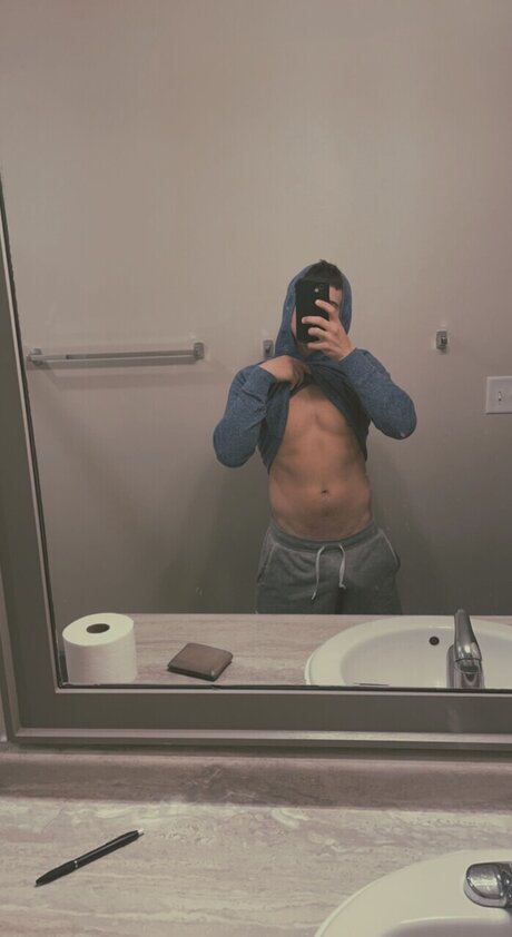 Foto desnuda filtrada de OnlyFans de Brooksy