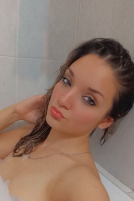 Foto desnuda filtrada de OnlyFans de Mica 