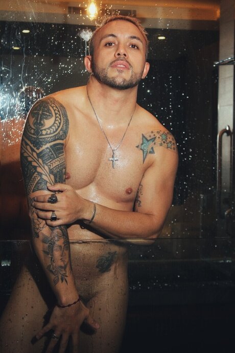 Foto desnuda filtrada de OnlyFans de Ricardo Rodriguez