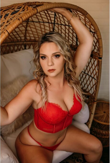 Foto desnuda filtrada de OnlyFans de The One Ampamp Only 