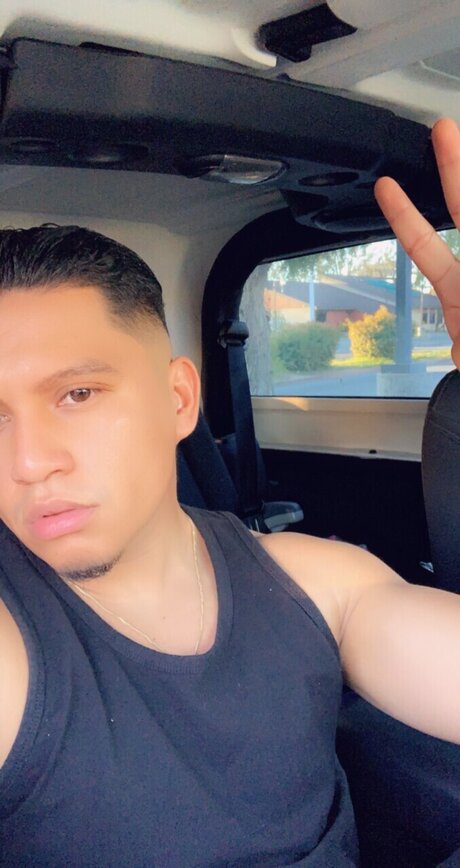 Foto desnuda filtrada de OnlyFans de Victor
