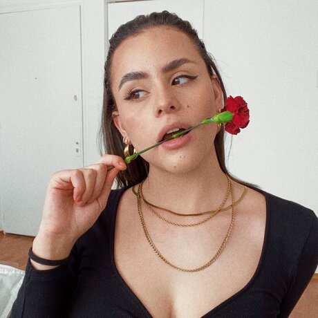 Foto desnuda filtrada de OnlyFans de Ivana Decont
