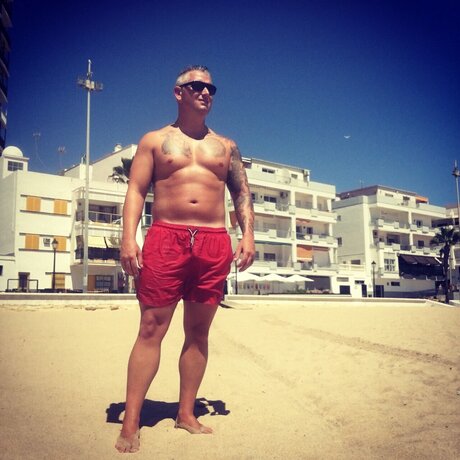 Foto desnuda filtrada de OnlyFans de Christopher