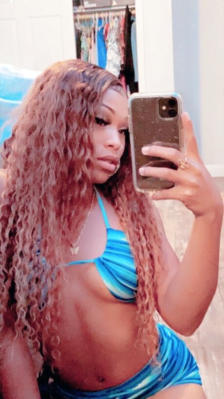 Foto desnuda filtrada de OnlyFans de 50shadesofj