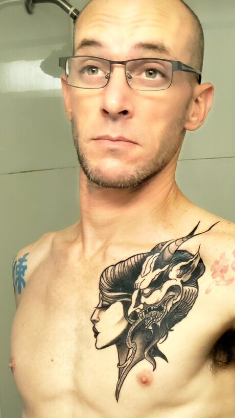 Foto desnuda filtrada de OnlyFans de Biggunbarry