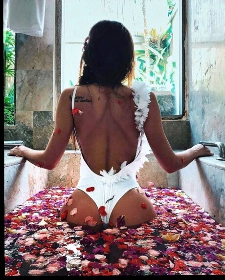 Foto desnuda filtrada de OnlyFans de Georgina