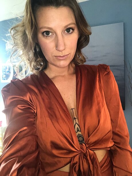 Foto desnuda filtrada de OnlyFans de Amanda