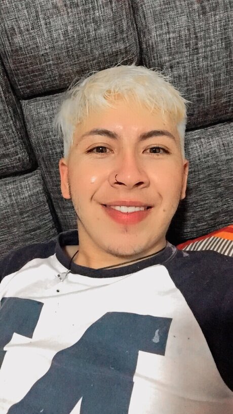 Foto desnuda filtrada de OnlyFans de Alejandro