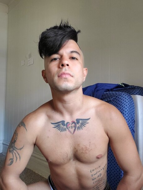Foto desnuda filtrada de OnlyFans de Junior