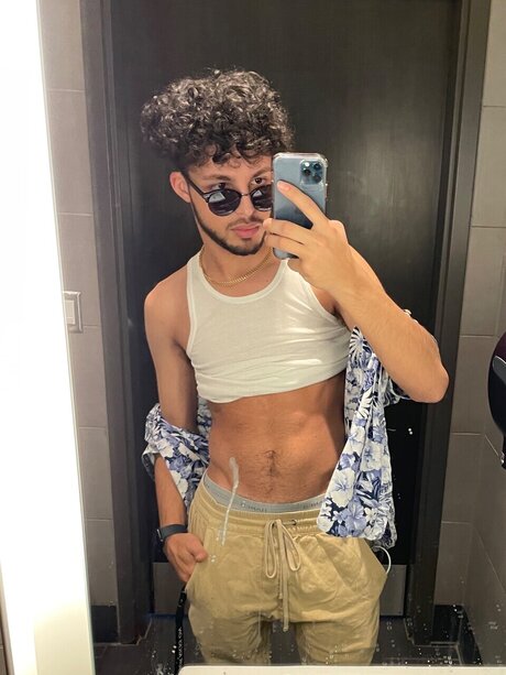 Foto desnuda filtrada de OnlyFans de Gabriel