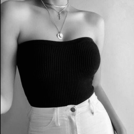 Foto desnuda filtrada de OnlyFans de Bernadette