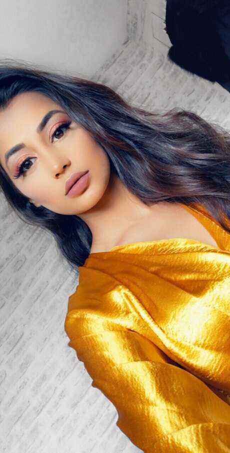 Foto desnuda filtrada de OnlyFans de Asianvanity