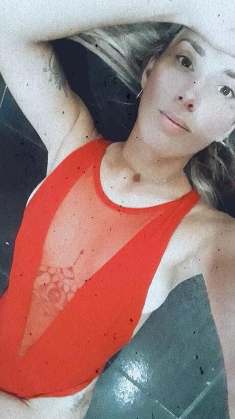 Foto desnuda filtrada de OnlyFans de Paris
