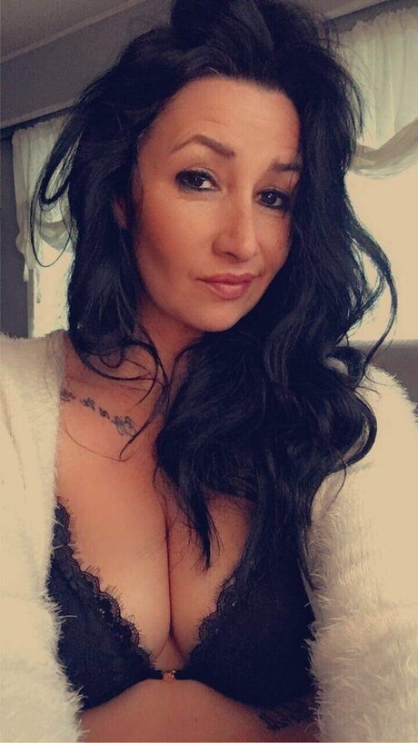 Foto desnuda filtrada de OnlyFans de Demi Shay