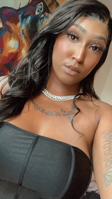 Foto desnuda filtrada de OnlyFans de Alexandra Dickens