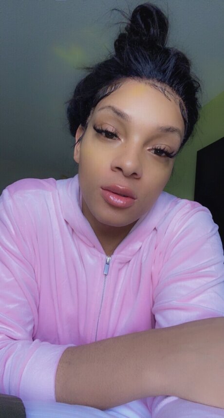 Foto desnuda filtrada de OnlyFans de Laila
