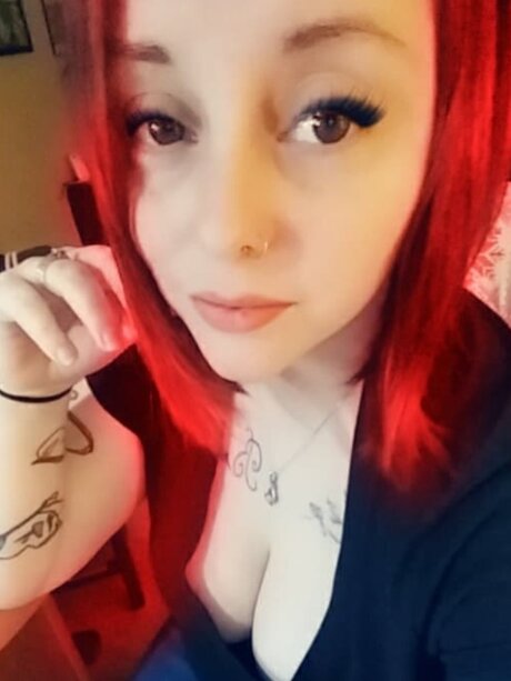 Foto desnuda filtrada de OnlyFans de Lizzie