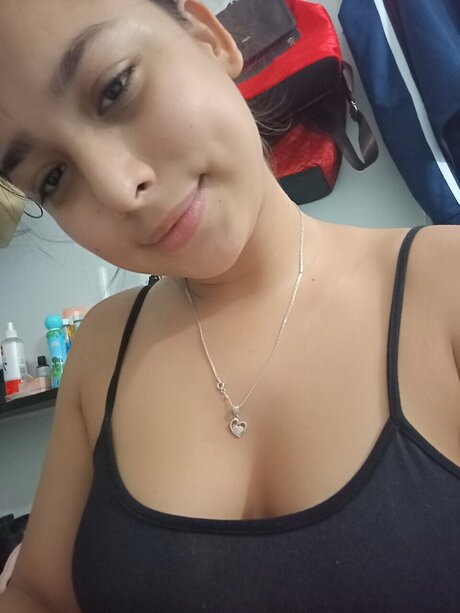 Foto desnuda filtrada de OnlyFans de Labebesitarios