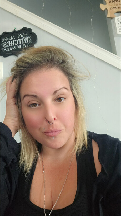Foto desnuda filtrada de OnlyFans de Candi