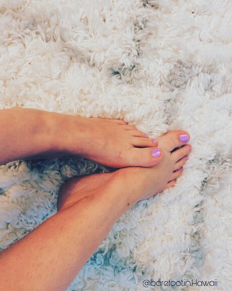 Foto desnuda filtrada de OnlyFans de Barefoot In Hawaii