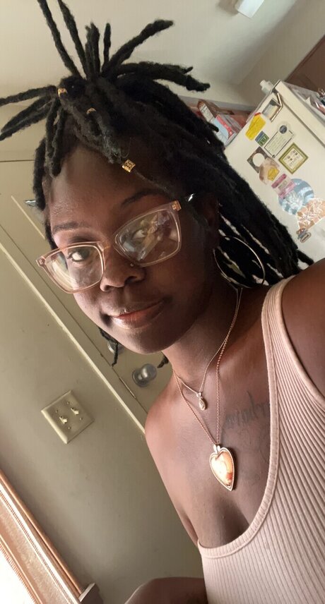 Foto desnuda filtrada de OnlyFans de Cocoa 