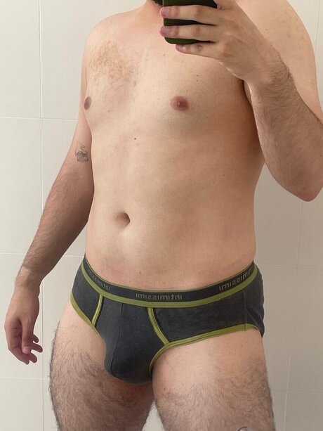 Foto desnuda filtrada de OnlyFans de Jean