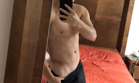 Foto desnuda filtrada de OnlyFans de Alex
