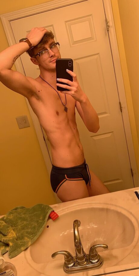 Foto desnuda filtrada de OnlyFans de Thehashman